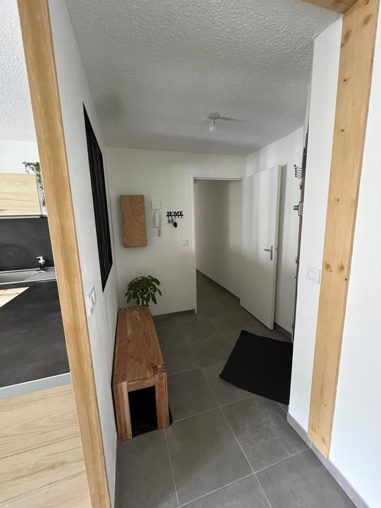 Spacieux Et Confortable - Centre Ville De Briancon - Serre-Chevalier - Garage Et Wifi Eksteriør bilde