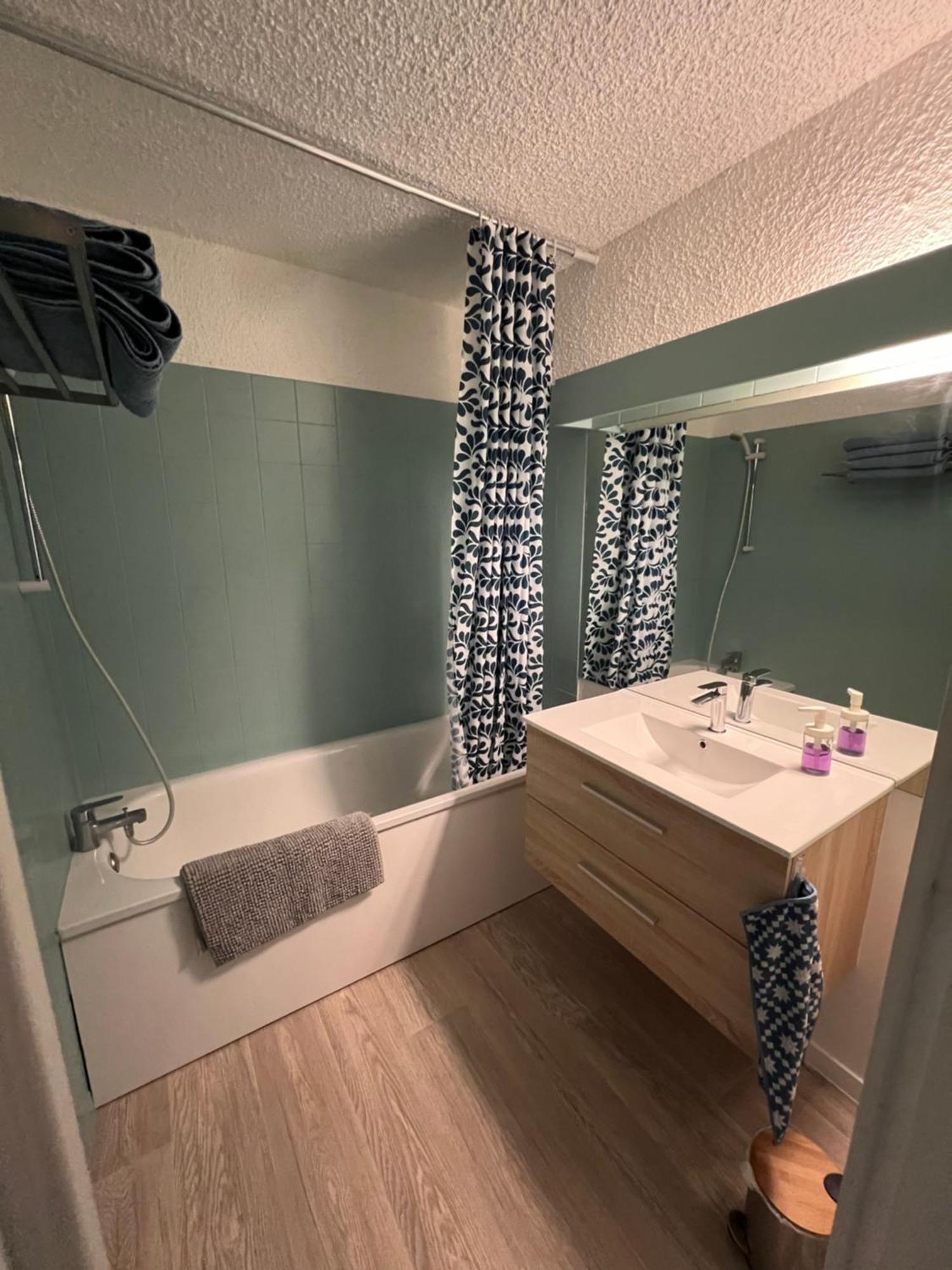 Spacieux Et Confortable - Centre Ville De Briancon - Serre-Chevalier - Garage Et Wifi Eksteriør bilde